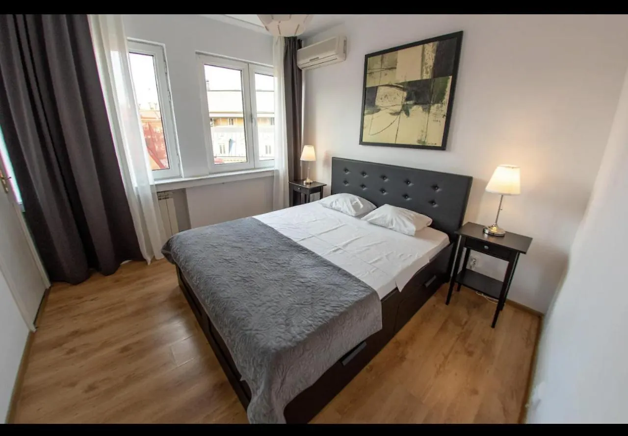 Rooftop Terrace Apartment Bucharest