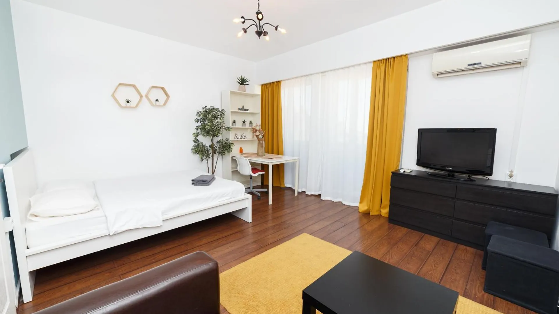 Rooftop Terrace Apartment Bucharest